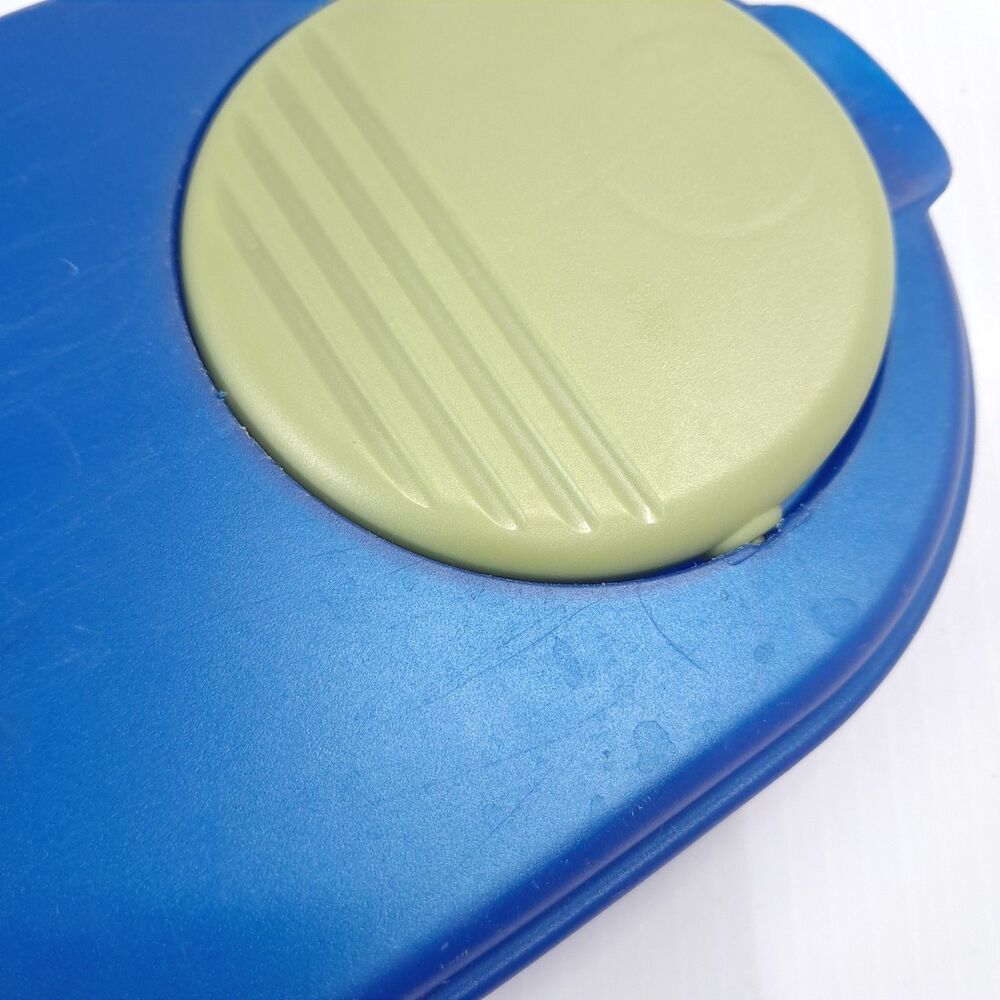 Sterilite 1 Gallon Pitcher Lid 0490 0490N2-C blue green yellow snap top PART - Picture 9 of 9